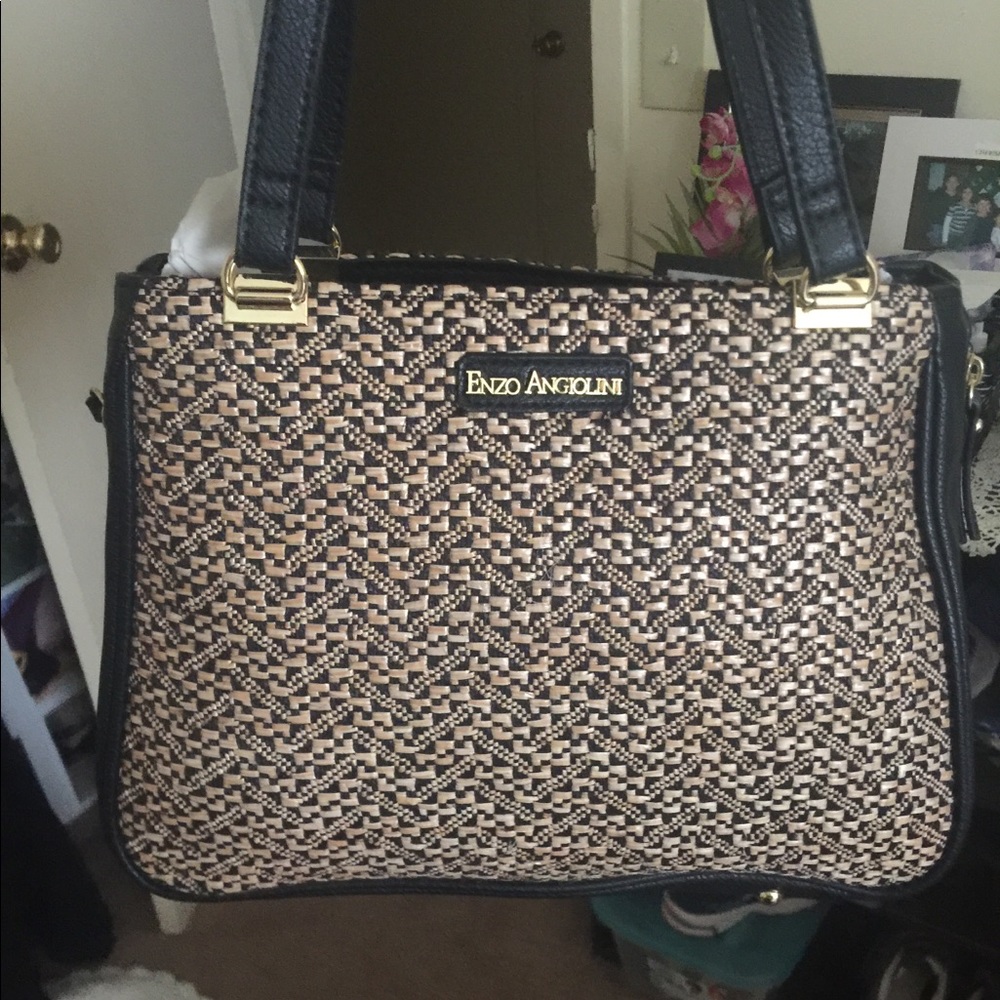 Enzo Angiolini medium purse